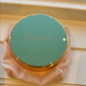 Gucci Bronzer #3 Makeup Compact